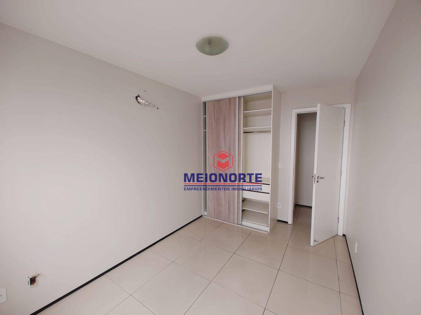 Apartamento para alugar com 3 quartos, 110m² - Foto 21