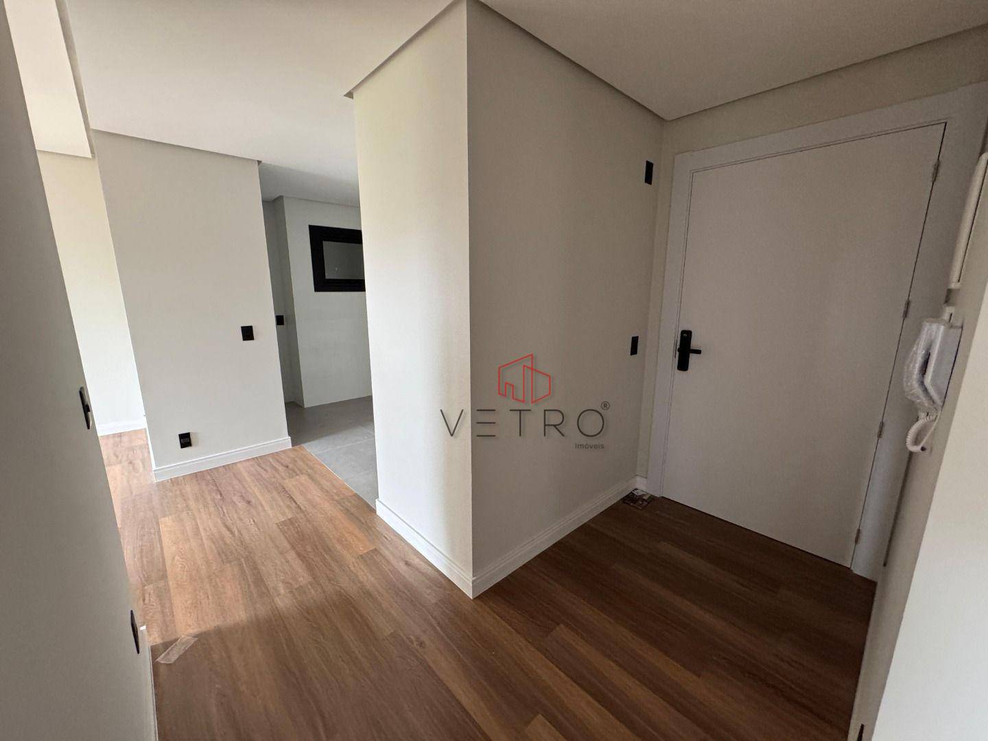 Apartamento à venda com 2 quartos, 79m² - Foto 8