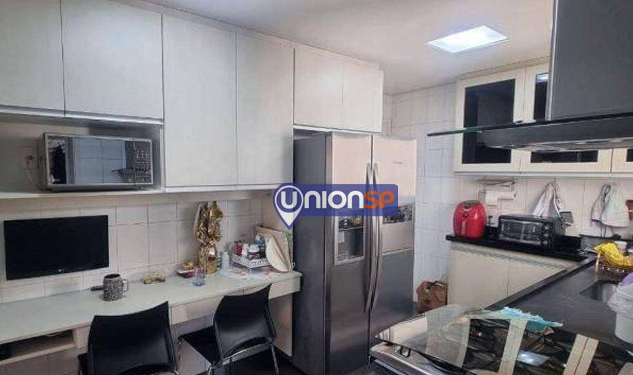 Apartamento à venda com 3 quartos, 150m² - Foto 10