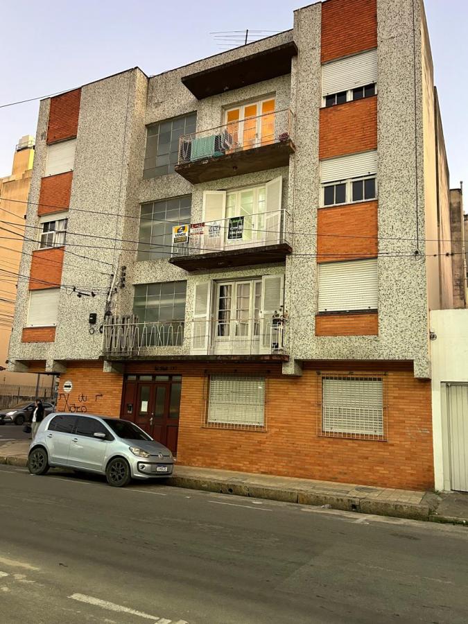 Apartamento à venda com 2 quartos, 68m² - Foto 1