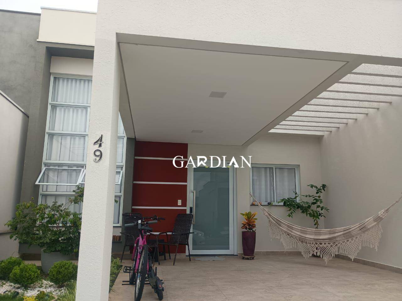 Casa de Condomínio à venda com 3 quartos, 105m² - Foto 1