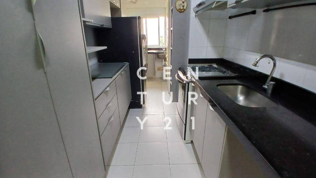 Apartamento para alugar com 3 quartos, 95m² - Foto 9