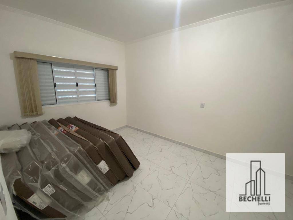 Casa à venda com 4 quartos, 223m² - Foto 16