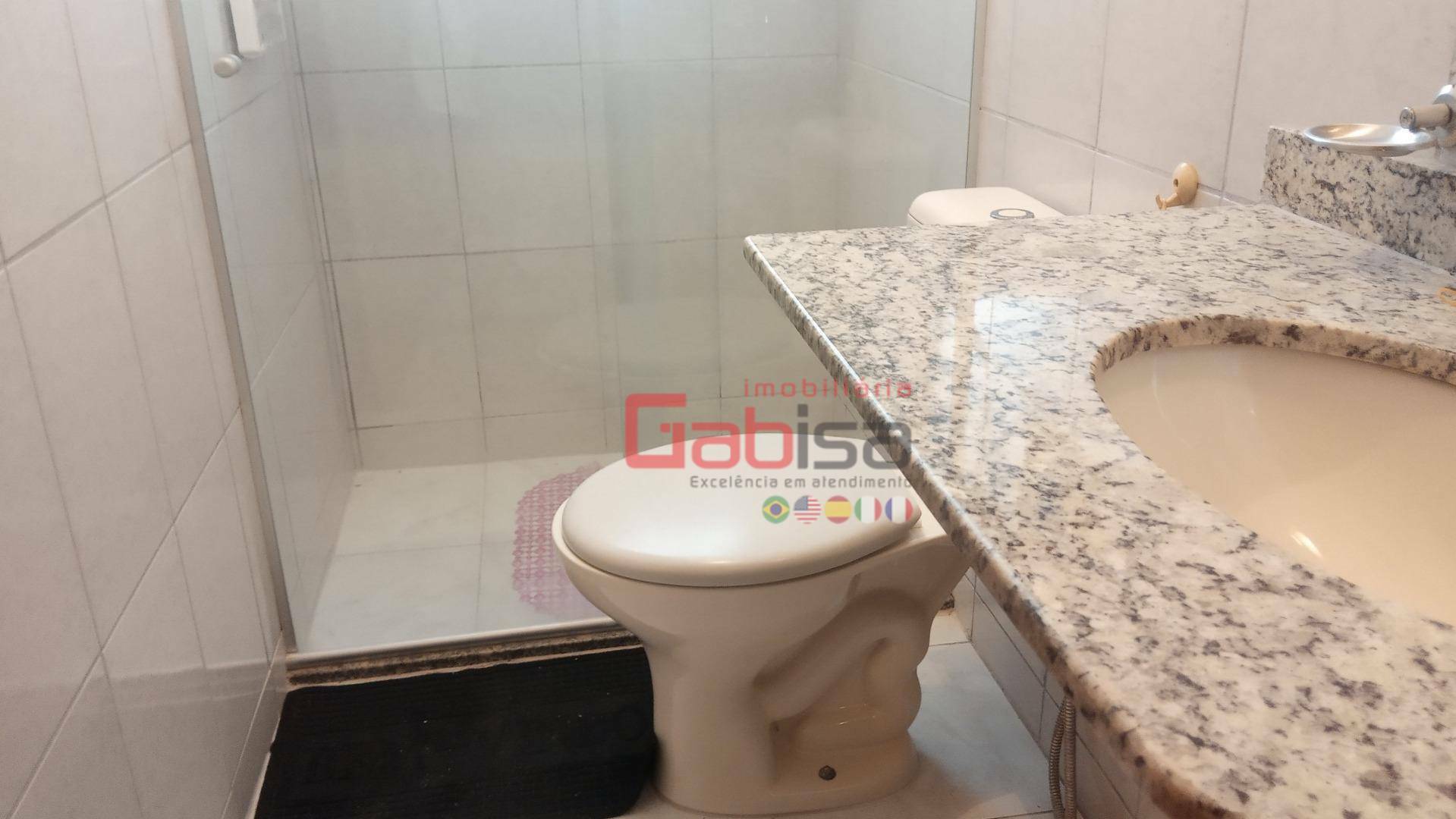 Apartamento à venda com 2 quartos, 70m² - Foto 9