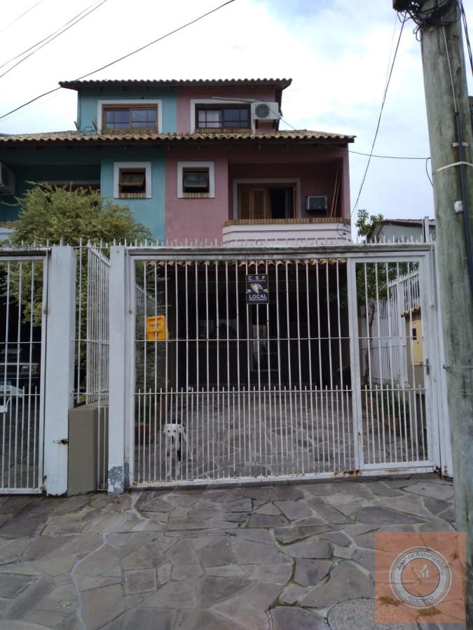 Casa à venda com 2 quartos, 147m² - Foto 1
