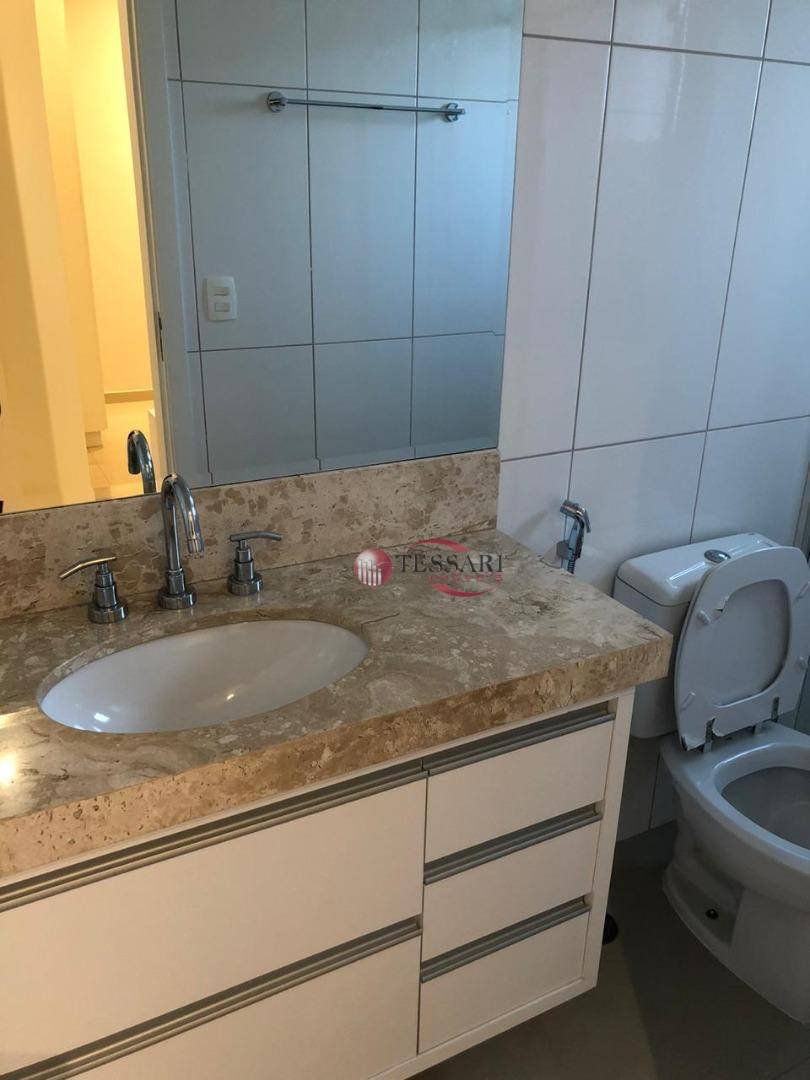 Apartamento à venda com 3 quartos, 157m² - Foto 10