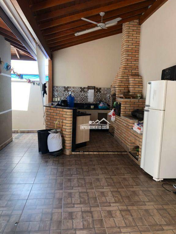 Casa à venda com 3 quartos, 160m² - Foto 22