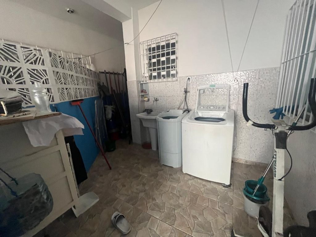 Sobrado à venda com 3 quartos, 200m² - Foto 8