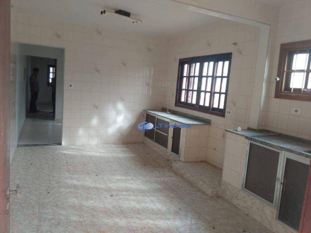 Casa à venda com 3 quartos, 158m² - Foto 11