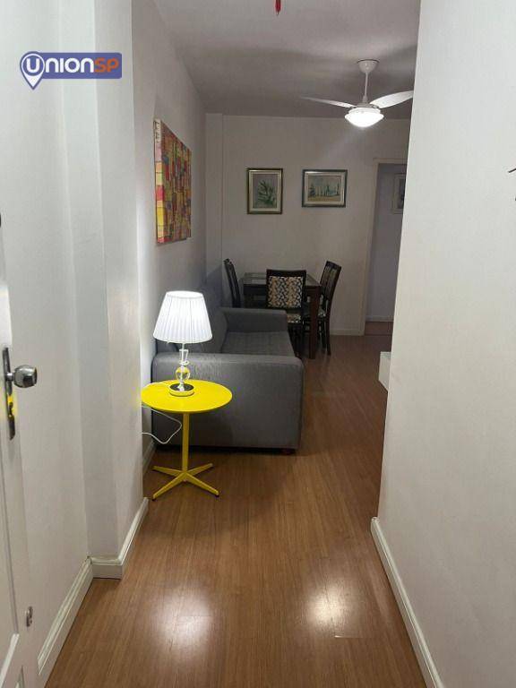 Apartamento à venda com 2 quartos, 76m² - Foto 4