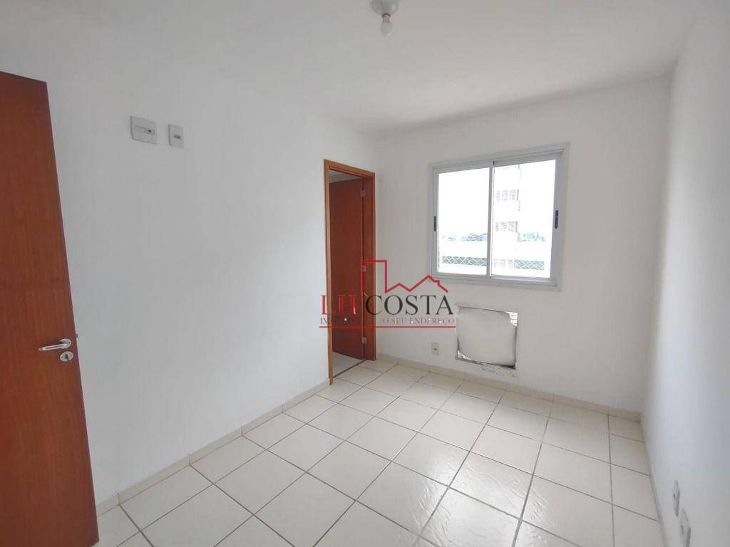 Apartamento à venda com 2 quartos, 69m² - Foto 19