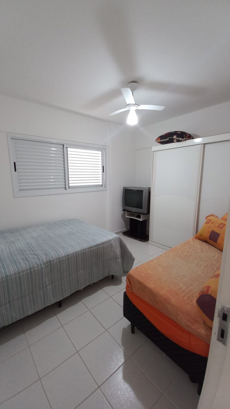 Apartamento à venda com 2 quartos, 77m² - Foto 11