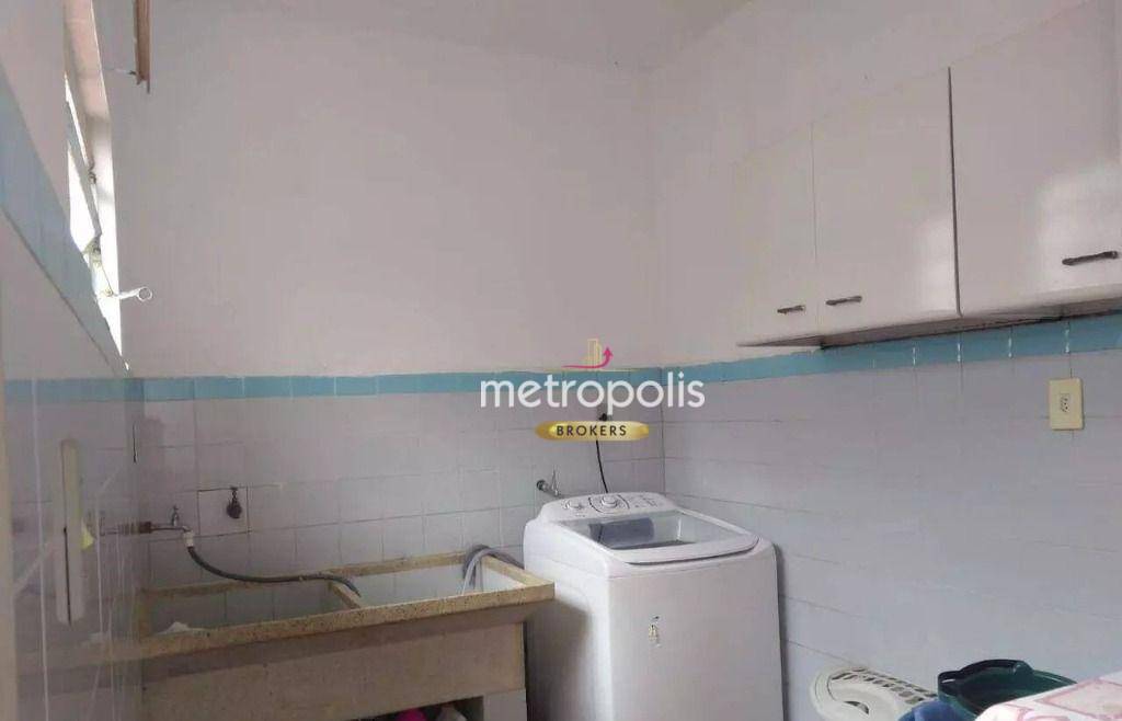 Casa para alugar com 3 quartos, 200m² - Foto 10