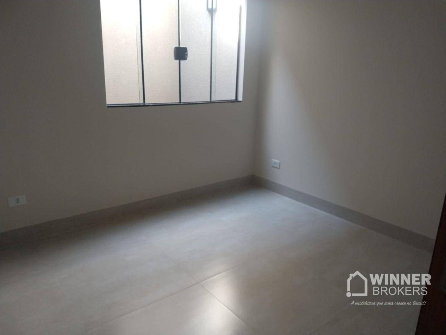 Casa à venda com 3 quartos, 105m² - Foto 4