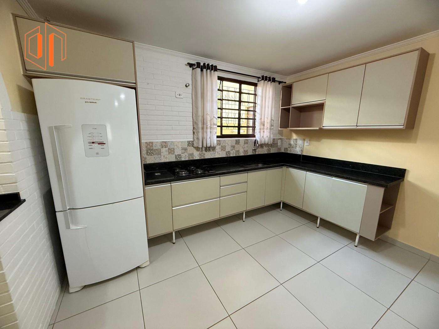 Casa à venda com 4 quartos, 132m² - Foto 33