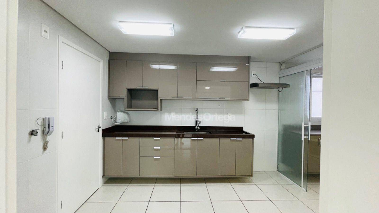 Apartamento à venda com 3 quartos, 151m² - Foto 16