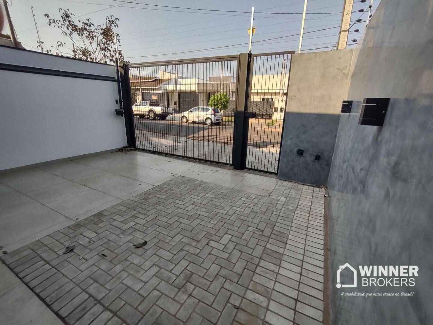 Casa à venda com 2 quartos, 70m² - Foto 3