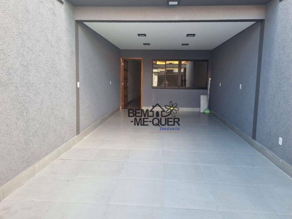 Sobrado à venda com 3 quartos, 126m² - Foto 2