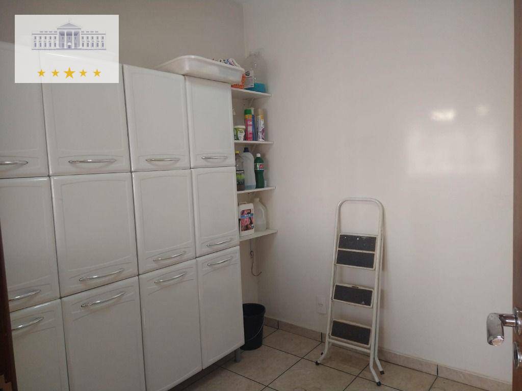 Apartamento à venda com 3 quartos, 161m² - Foto 7