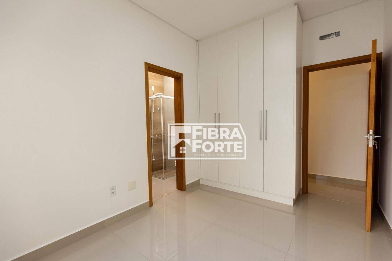 Casa de Condomínio para alugar com 3 quartos, 170m² - Foto 11