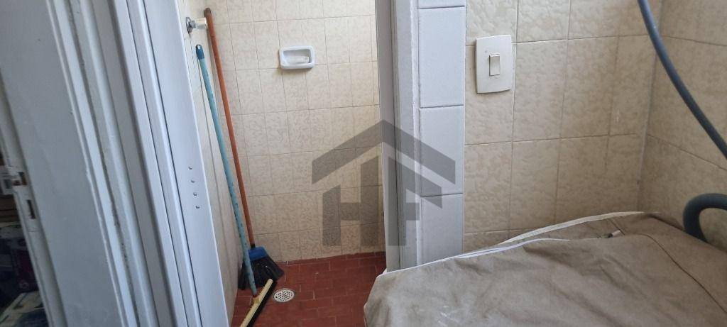 Apartamento à venda com 3 quartos, 128m² - Foto 11