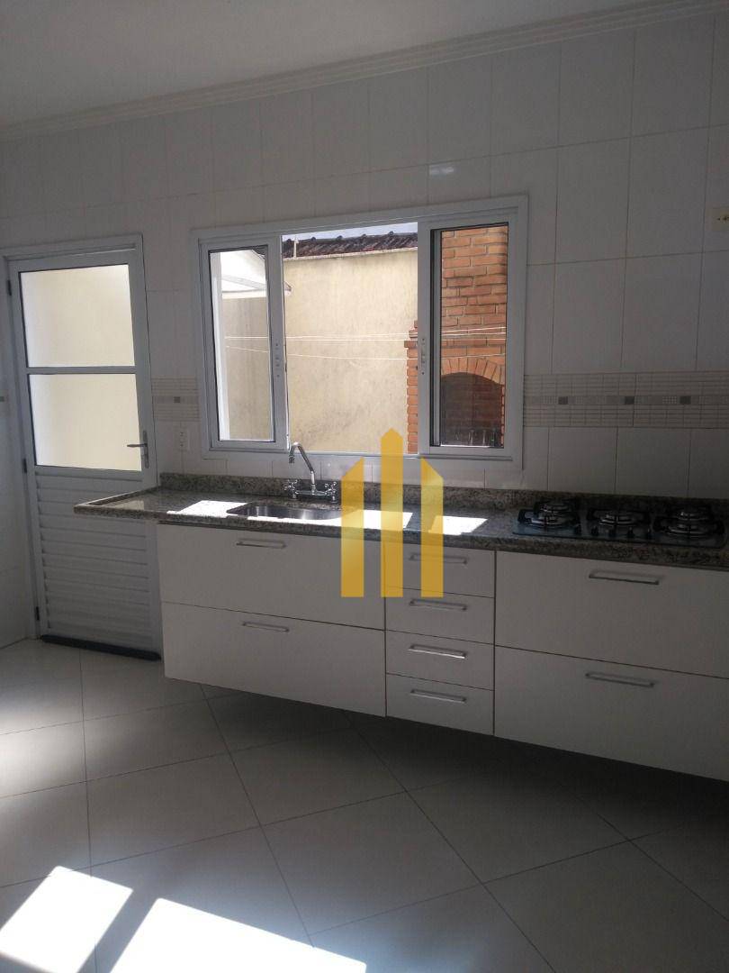 Sobrado à venda com 3 quartos, 91m² - Foto 3