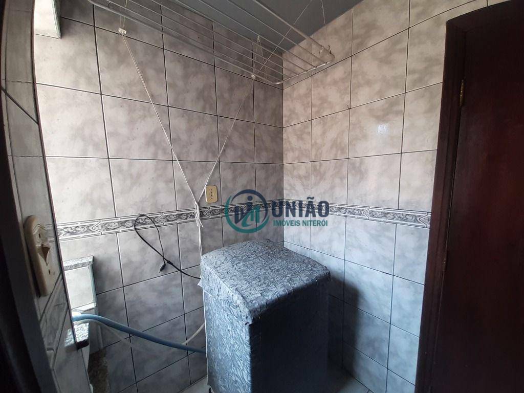 Apartamento à venda com 2 quartos, 70m² - Foto 15