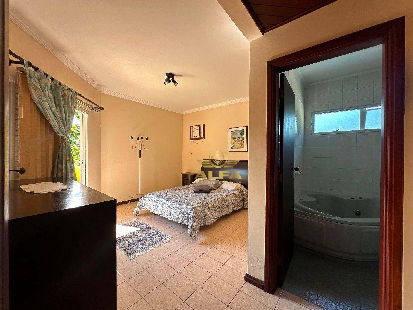 Casa de Condomínio à venda com 4 quartos, 202m² - Foto 31