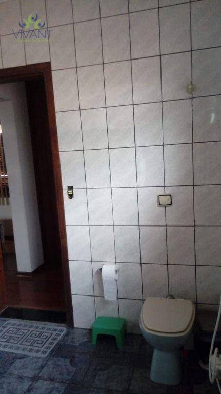 Sobrado à venda com 3 quartos, 403m² - Foto 11