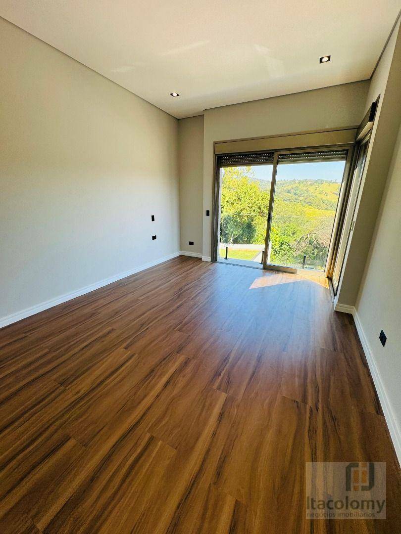 Casa de Condomínio à venda com 3 quartos, 265m² - Foto 29