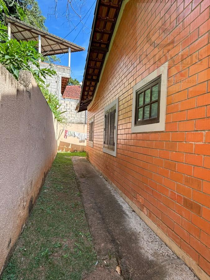 Casa de Condomínio à venda com 3 quartos, 300m² - Foto 31