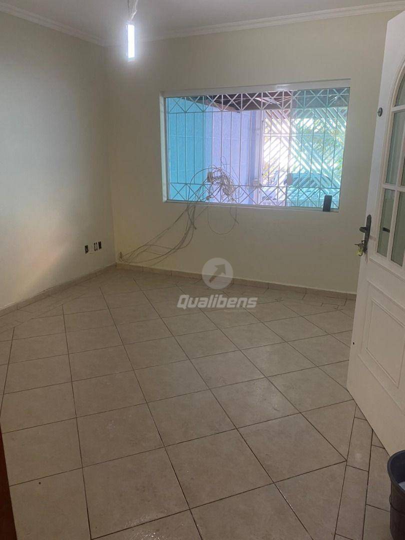 Sobrado à venda com 3 quartos, 104m² - Foto 4