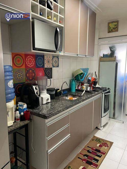 Apartamento à venda com 2 quartos, 77m² - Foto 9