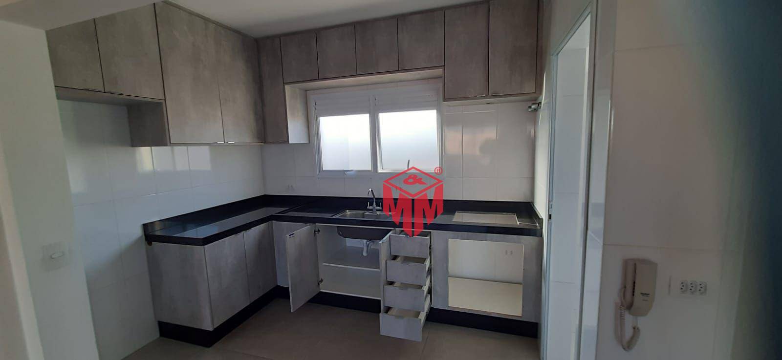 Apartamento à venda com 3 quartos, 70m² - Foto 7