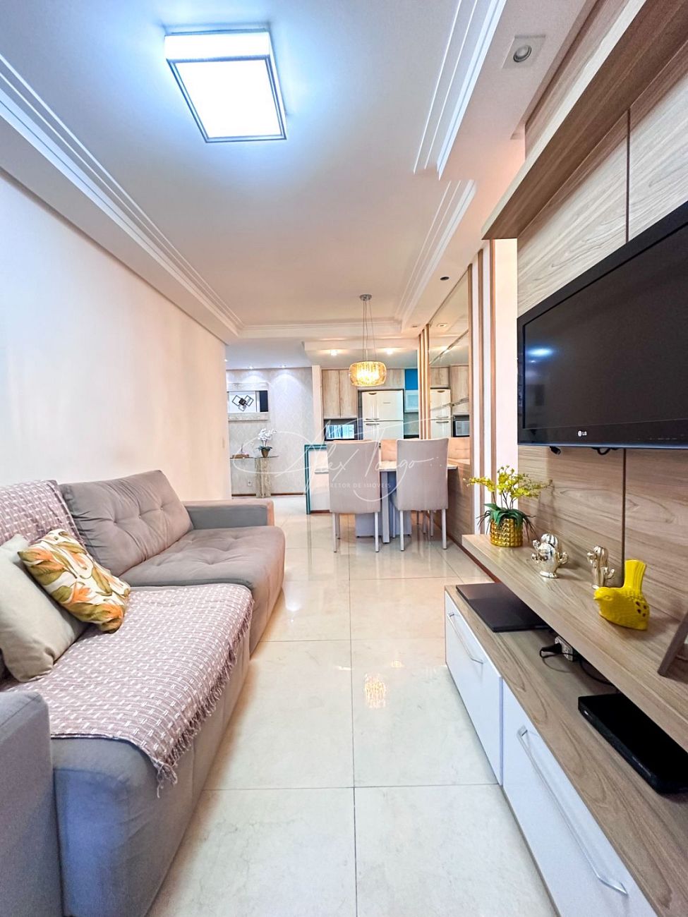 Apartamento à venda com 3 quartos, 84m² - Foto 3