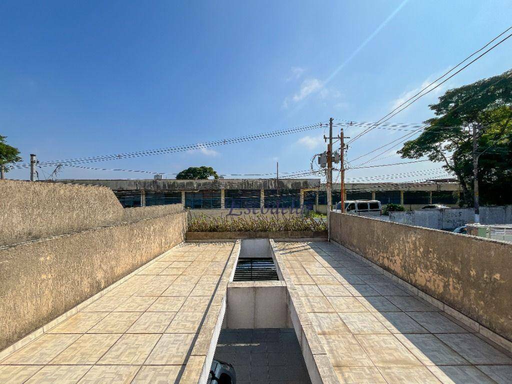 Sobrado à venda com 4 quartos, 220m² - Foto 19