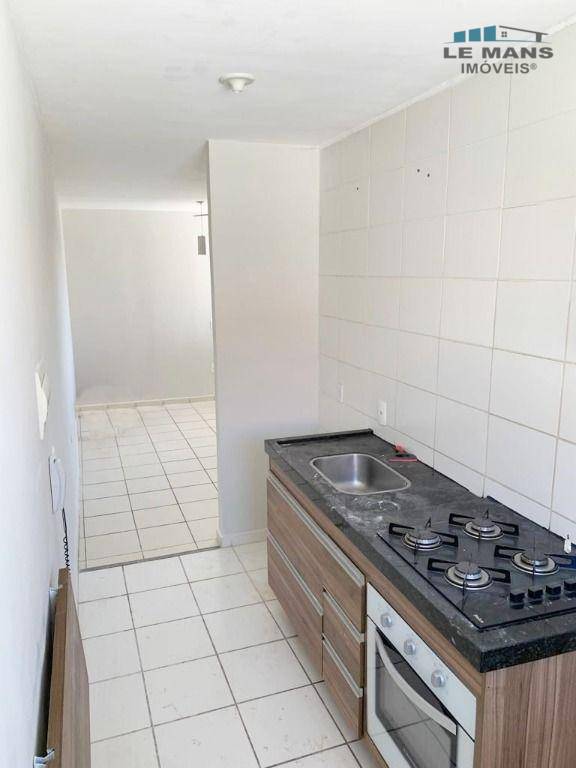 Apartamento à venda com 2 quartos, 44m² - Foto 7