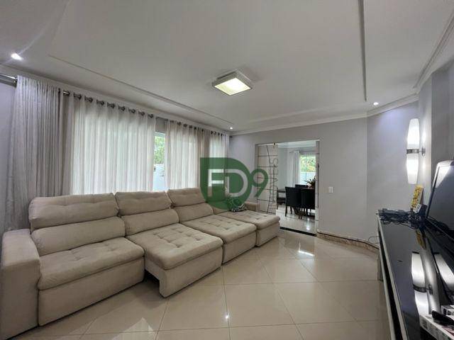 Casa de Condomínio à venda com 4 quartos, 380m² - Foto 11