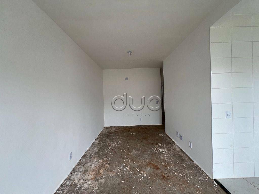 Casa de Condomínio à venda e aluguel com 3 quartos, 67m² - Foto 2