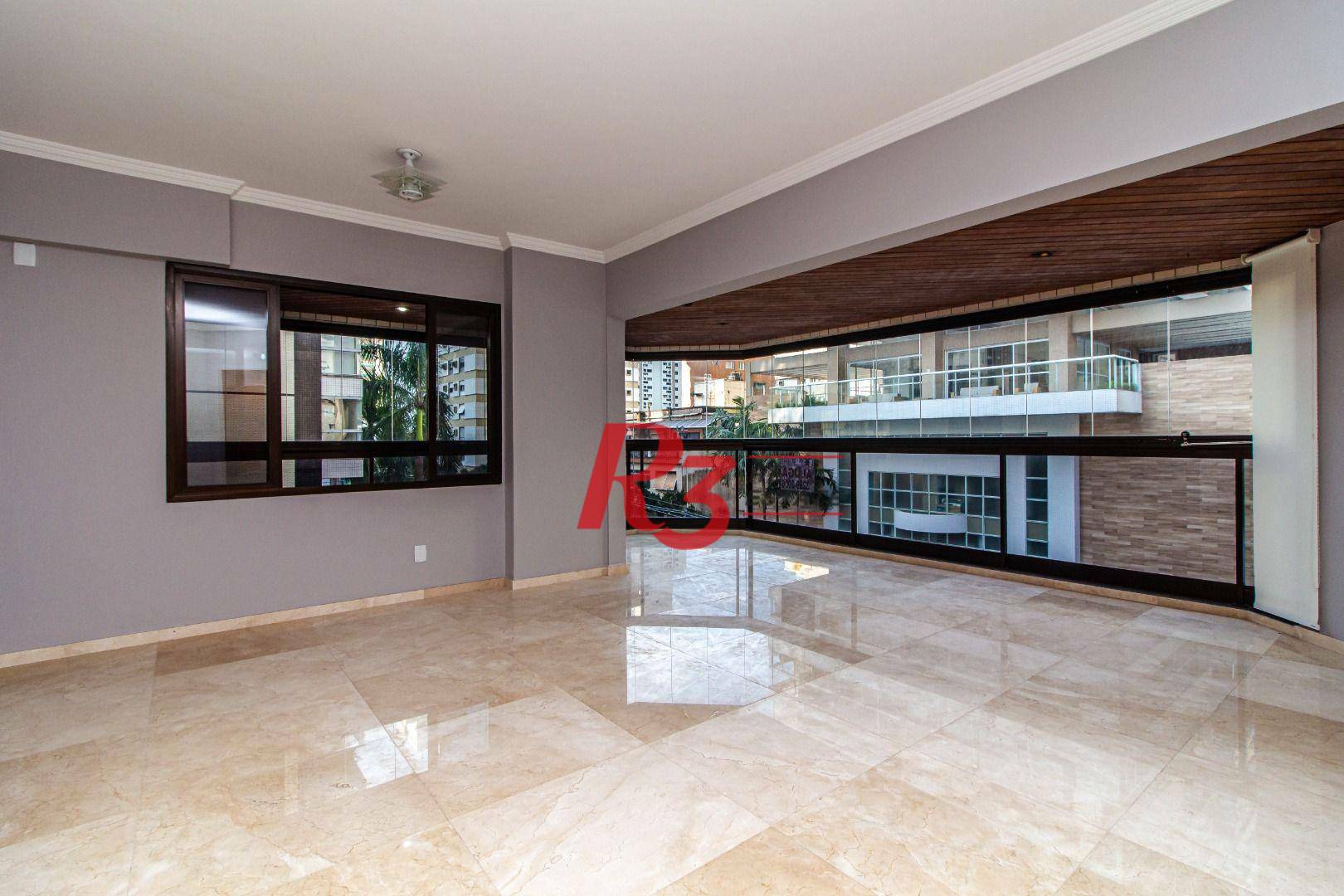 Apartamento para alugar com 3 quartos, 189m² - Foto 1