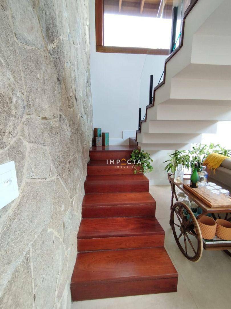 Casa à venda com 3 quartos, 461m² - Foto 52