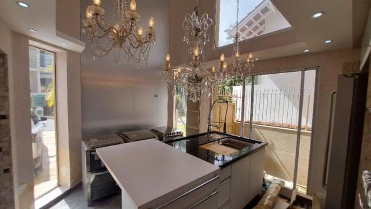 Casa de Condomínio à venda com 4 quartos, 384m² - Foto 14