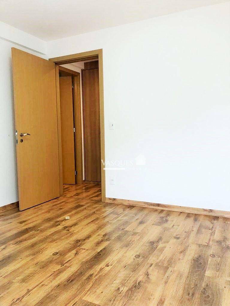 Apartamento para alugar com 2 quartos, 82m² - Foto 16