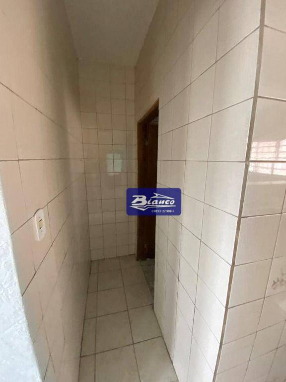 Sobrado à venda e aluguel com 4 quartos, 250m² - Foto 11