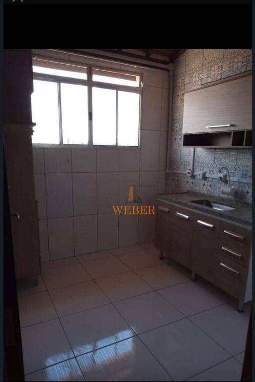 Sobrado à venda com 2 quartos, 220m² - Foto 11