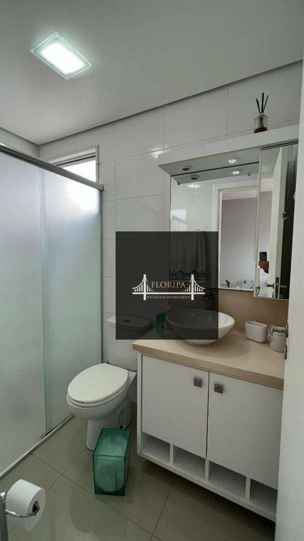 Apartamento à venda com 2 quartos, 71m² - Foto 17