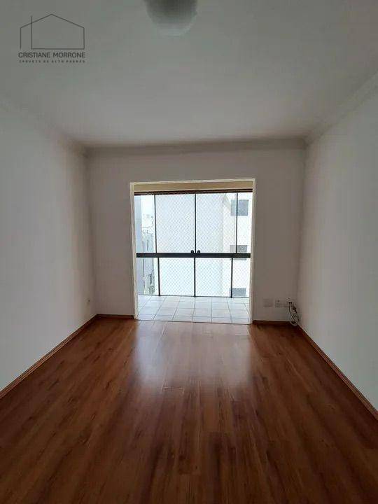 Apartamento à venda com 3 quartos, 93m² - Foto 3