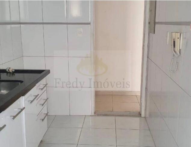 Apartamento à venda com 2 quartos, 50m² - Foto 10