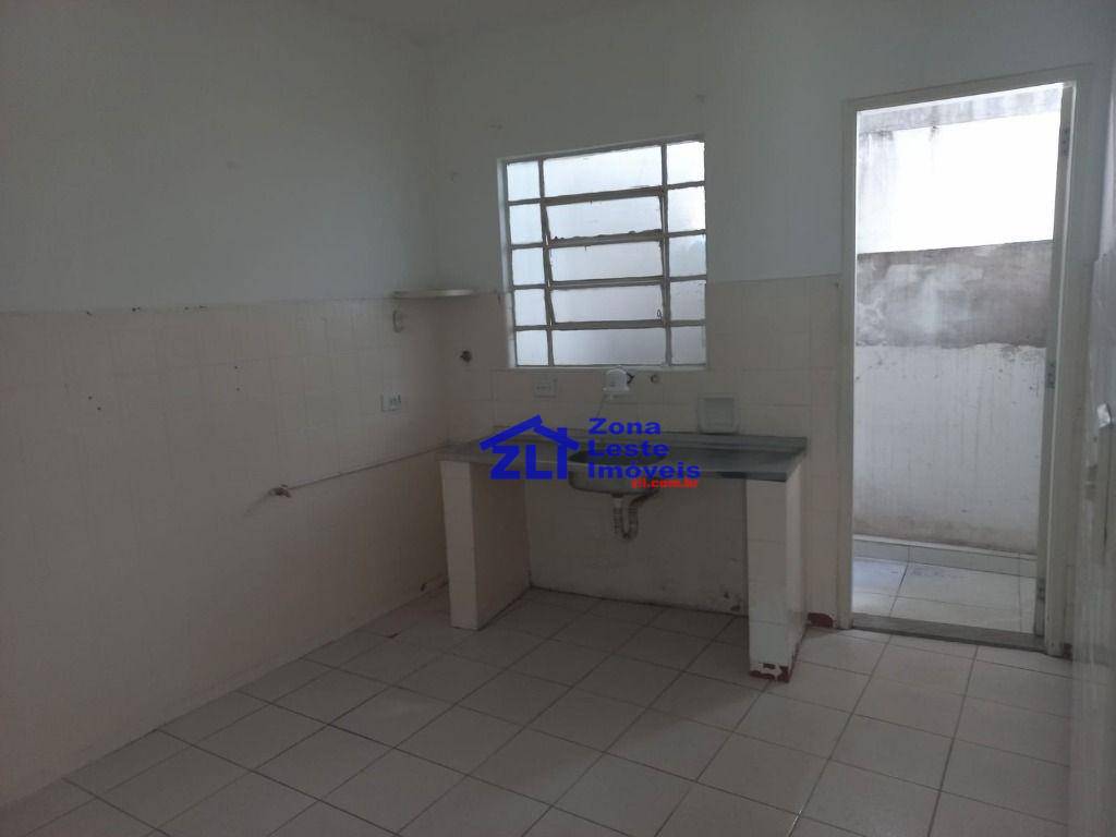 Apartamento para alugar com 2 quartos, 60m² - Foto 4