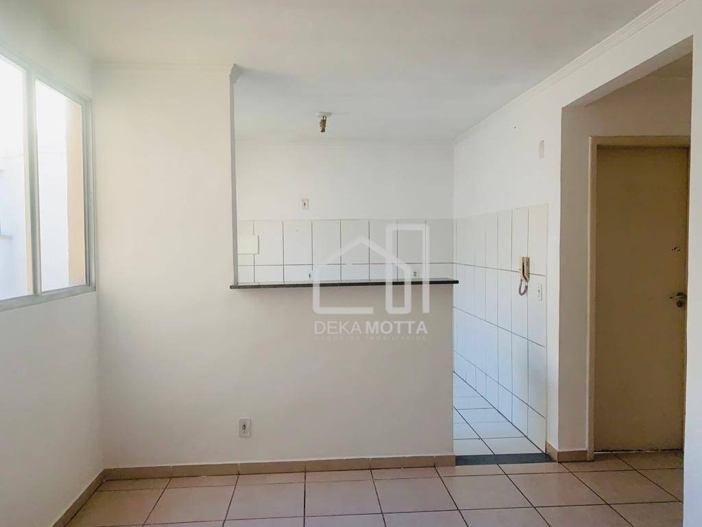 Apartamento à venda com 2 quartos, 44m² - Foto 4